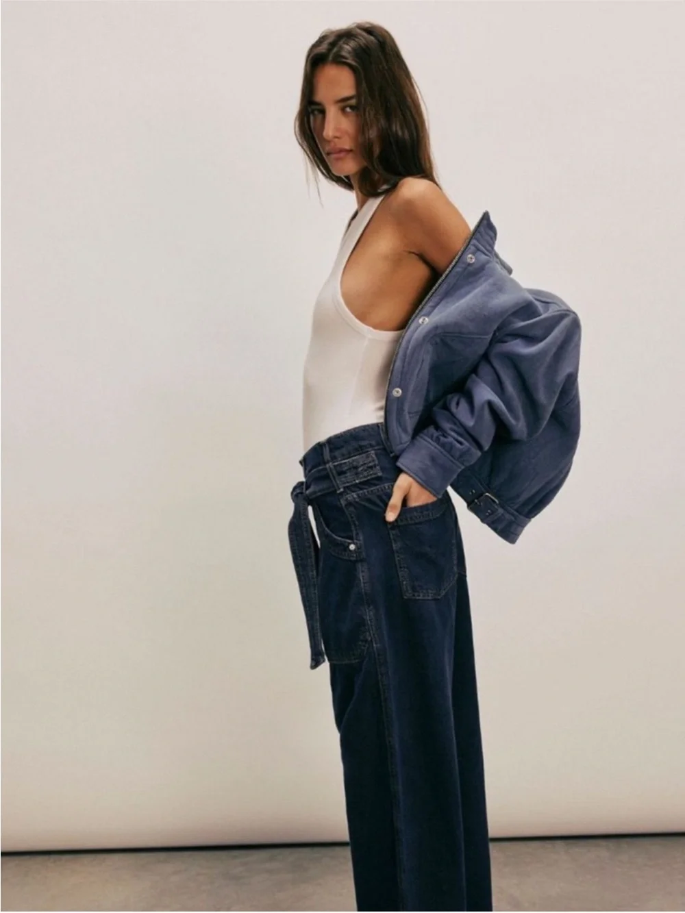 Free People We The Free Blue Jay Belted Boyfriend Jeans 25